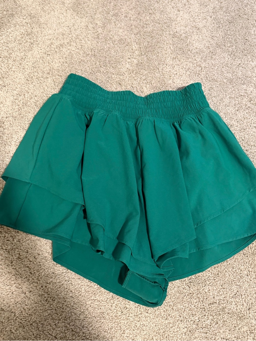 CRZ YOGA green drapey ruffle Shorts